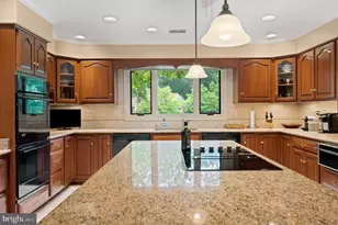 11301 Crossing Glen Ct, Potomac, MD 20854 - Photo 45