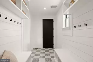 8309 Loring Dr, Bethesda, MD 20817 - Photo 29