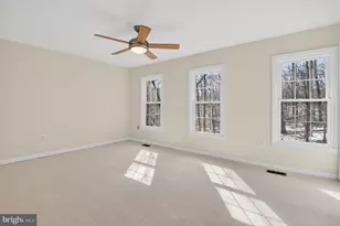 10421 Englishman Dr, North Bethesda, MD 20852 - Photo 25