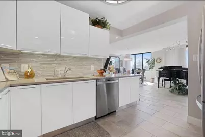 5225 Pooks Hill Road #620S, Bethesda, MD 20814 - Photo 9