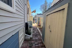 12220 Centerhill St, Silver Spring, MD 20902 - Photo 5