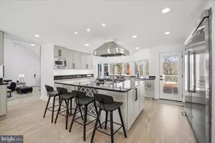 11309 Hidden Hollow Ct, Potomac, MD 20854 - Photo 17