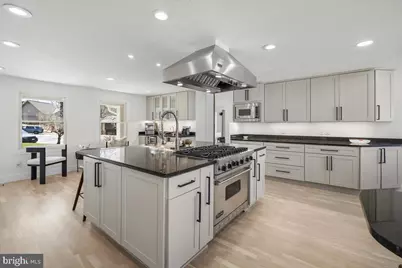 11309 Hidden Hollow Court, Potomac, MD 20854 - Photo 13