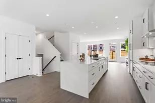 5354 Zenith Overlook, Bethesda, MD 20816 - Photo 7