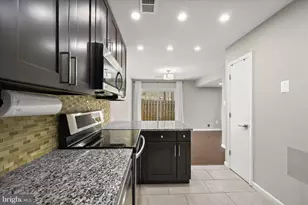 18421 Allspice Dr, Germantown, MD 20874 - Photo 21