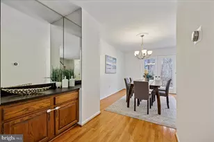 7847 Heatherton Ln, Rockville, MD 20854 - Photo 7