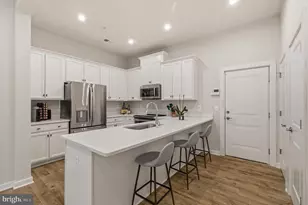 16126 Connors Wy, Rockville, MD 20855 - Photo 11