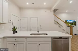 16126 Connors Wy, Rockville, MD 20855 - Photo 15