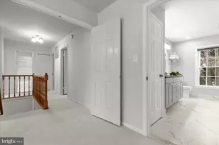 4 Hollyberry Ct, Rockville, MD 20852 - Photo 41