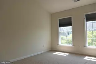 1115 Crestfield Dr, Rockville, MD 20850 - Photo 25