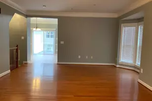 3301 Castle Ridge Cir, Silver Spring, MD 20904 - Photo 11