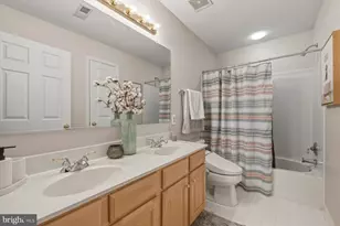 133 Wootton Oaks Ct, Rockville, MD 20852 - Photo 25