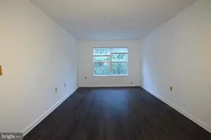 13850 Crosstie Dr, Germantown, MD 20874 - Photo 9