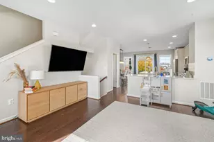 15635 Trolley Ln, Silver Spring, MD 20906 - Photo 17