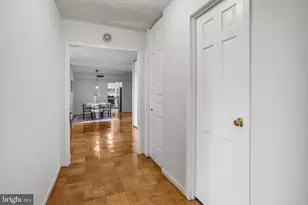 4601 N Park Ave N, Chevy Chase, MD 20815 - Photo 17