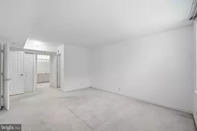 5809 Nicholson Lane #110, North Bethesda, MD 20852 - Photo 7