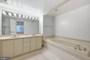 5809 Nicholson Ln, North Bethesda, MD 20852 - Photo 7