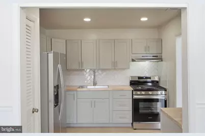 14427 Parkvale Road #UNIT 7, Rockville, MD 20853 - Photo 11