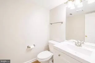 19907 Dunstable Cir, Germantown, MD 20876 - Photo 33