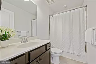 882 Thompson Cres, Rockville, MD 20852 - Photo 37