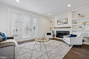 882 Thompson Cres, Rockville, MD 20852 - Photo 9