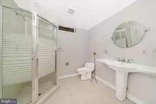 11303 Coral Gables Dr, Gaithersburg, MD 20878 - Photo 45