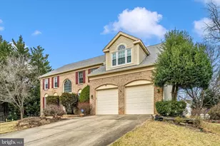 11303 Coral Gables Dr, Gaithersburg, MD 20878 - Photo 3