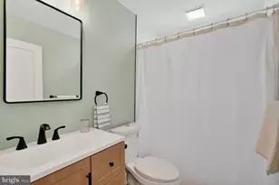 8 Melbourne Ave, Silver Spring, MD 20901 - Photo 13