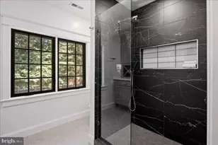 10816 Barn Wood Ln, Potomac, MD 20854 - Photo 27