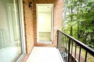 18334 Streamside Dr, Gaithersburg, MD 20879 - Photo 31
