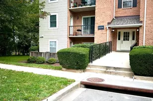 18334 Streamside Dr, Gaithersburg, MD 20879 - Photo 3