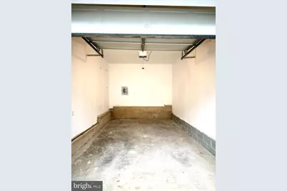 18334 Streamside Drive #202, Gaithersburg, MD 20879 - Photo 7