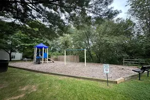 18334 Streamside Dr, Gaithersburg, MD 20879 - Photo 49