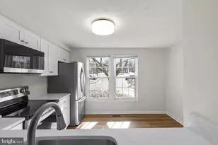 14114 Buck Hill Ct, Burtonsville, MD 20866 - Photo 7