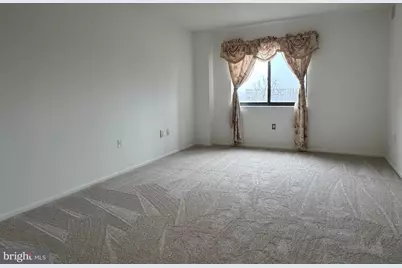 15115 Interlachen Drive #3-815, Silver Spring, MD 20906 - Photo 7