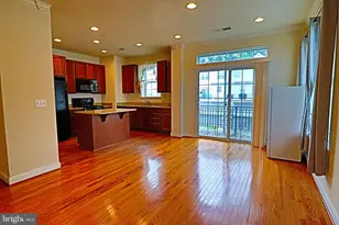 7200 Phelps Hill Ct, Derwood, MD 20855 - Photo 11