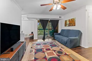 7925 Coriander Dr, Gaithersburg, MD 20879 - Photo 11