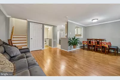 19822 Larentia Drive, Germantown, MD 20874 - Photo 5