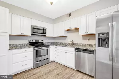 15115 Interlachen Drive #3-425, Silver Spring, MD 20906 - Photo 11