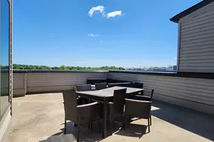 16240 Connors Wy, Rockville, MD 20855 - Photo 37