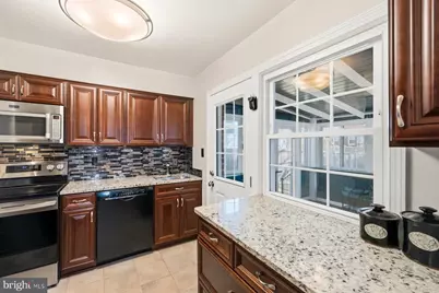 9225 Villa Drive, Bethesda, MD 20817 - Photo 11