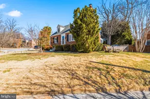 9225 Villa Dr, Bethesda, MD 20817 - Photo 3