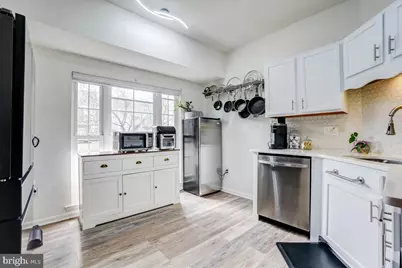 10305 Royal Woods Court, Gaithersburg, MD 20886 - Photo 11