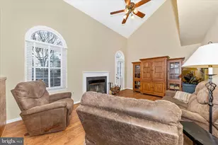 19320 Mossbrook Ct, Germantown, MD 20874 - Photo 15
