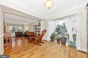 19320 Mossbrook Ct, Germantown, MD 20874 - Photo 9