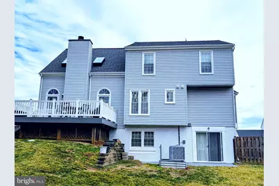 19320 Mossbrook Court, Germantown, MD 20874 - Photo 5