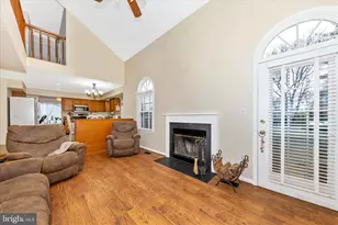 19320 Mossbrook Ct, Germantown, MD 20874 - Photo 17