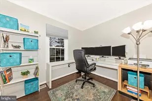 19320 Mossbrook Ct, Germantown, MD 20874 - Photo 33