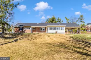 9504 Veirs Dr, Rockville, MD 20850 - Photo 55