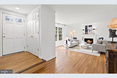 7819 English Way, Bethesda, MD 20817 - Photo 3